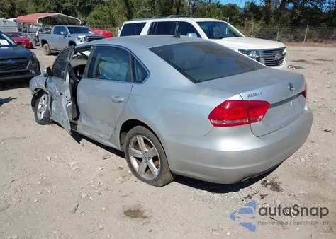 2015 Volkswagen Passat 1.8T Limited Edition from USA, damaged, VIN 1VWAS7A31FC083006